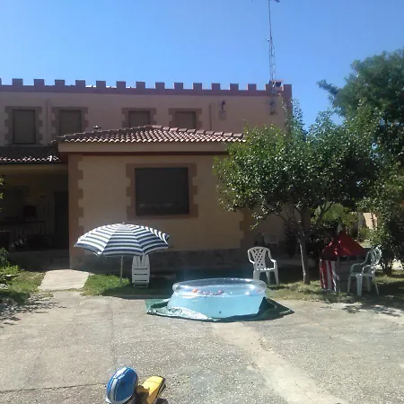 Fuerte De San Mauricio מלון 3*